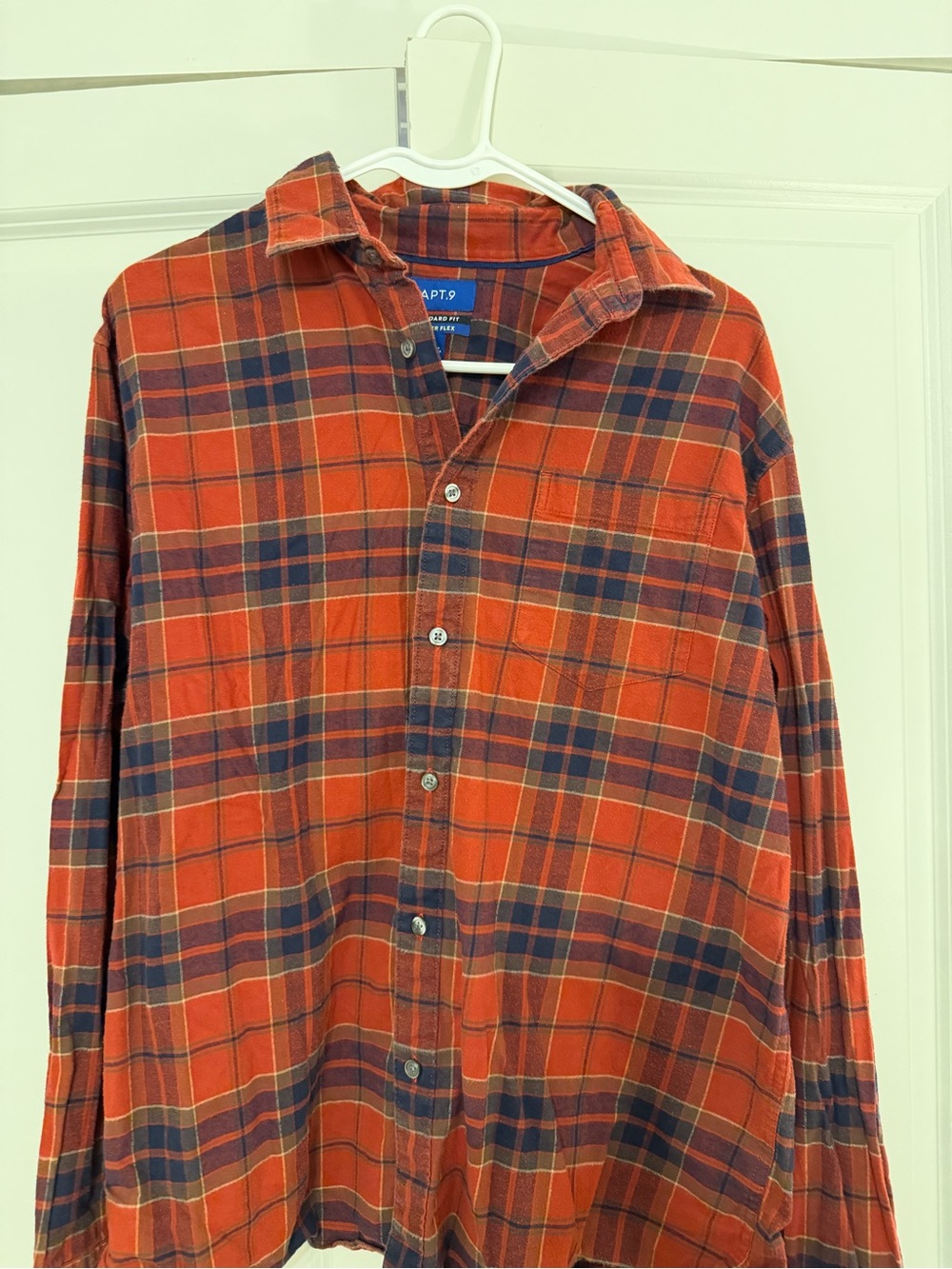 Apt. 9 Men's Red and Blue Plaid Button-Down Shirt